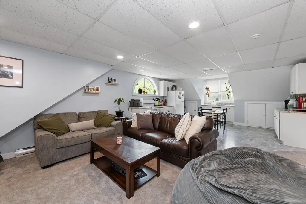 459 Lake Street Bristol NH 03222