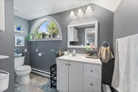 459 Lake Street Bristol NH 03222