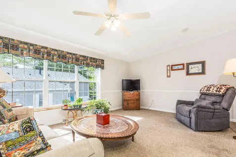 27 Watercress Drive Rochester NH 03868