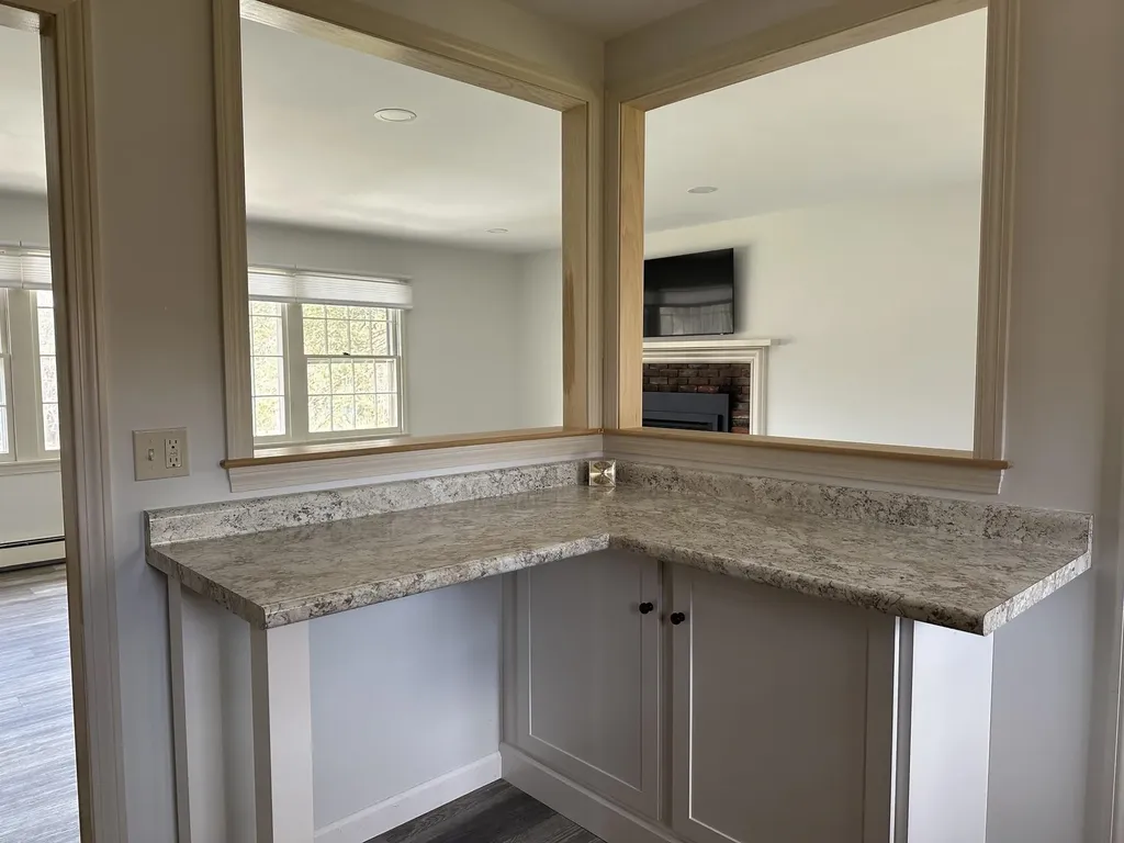 38 Parkside Road New London NH 03257