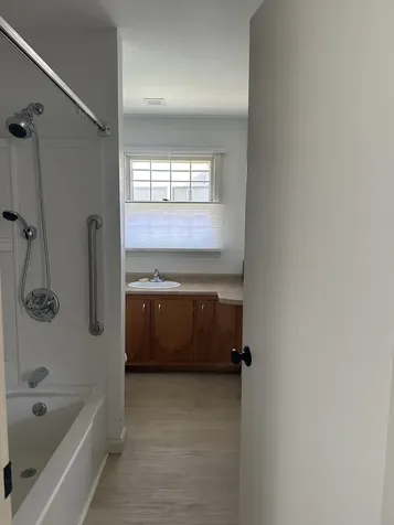 38 Parkside Road New London NH 03257