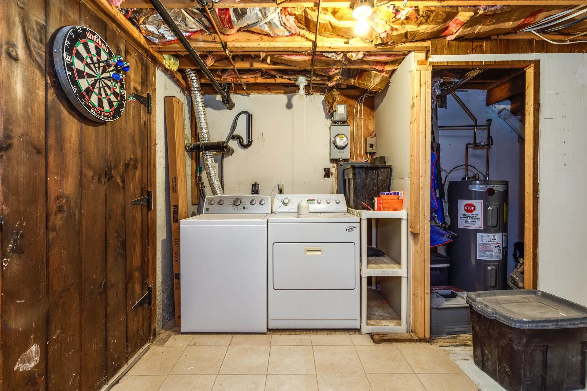 8 Midridge Circle Londonderry NH 03053