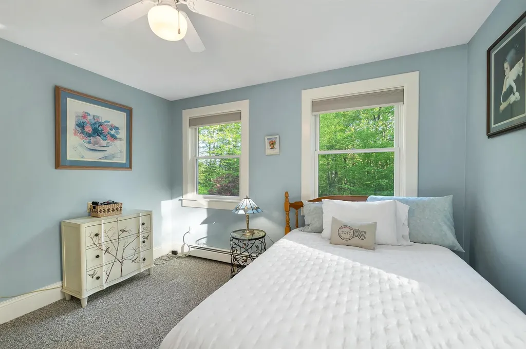 9 Highland Ridge Road Barrington NH 03825