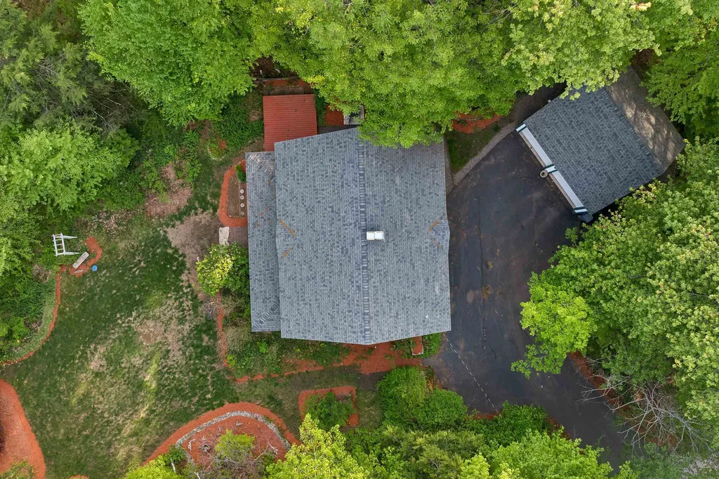 9 Highland Ridge Road Barrington NH 03825