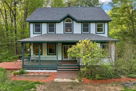 9 Highland Ridge Road Barrington NH 03825