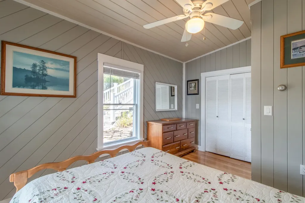 1661 & 1662 Pageant Park Road Barton VT 05822