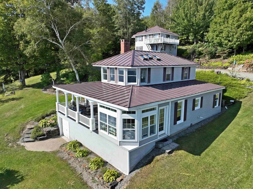 1661 & 1662 Pageant Park Road Barton VT 05822