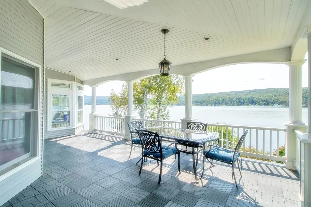 1661 & 1662 Pageant Park Road Barton VT 05822