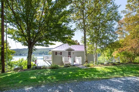 1661 & 1662 Pageant Park Road Barton VT 05822