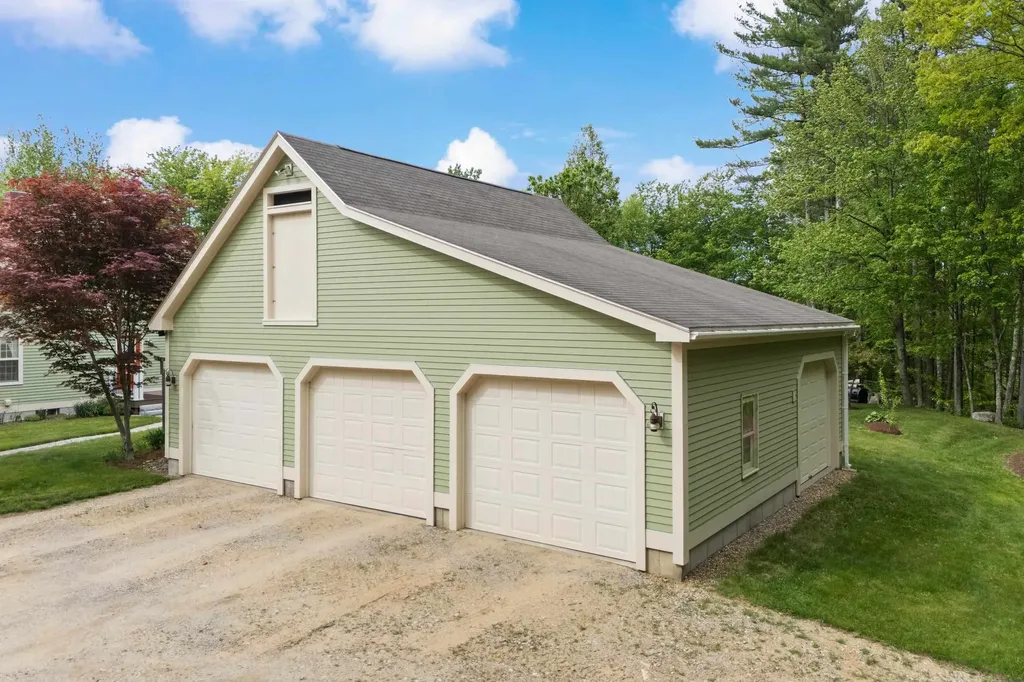 207 Webster Mills Road Pittsfield NH 03263