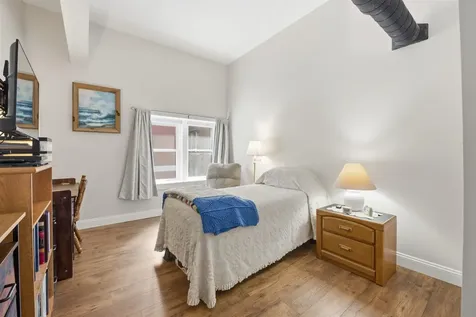 15 Mount Saint Mary's Way Hooksett NH 03106