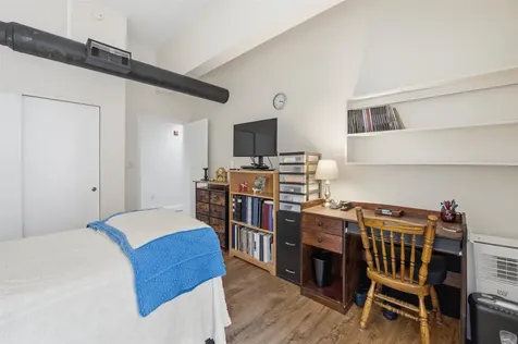 15 Mount Saint Mary's Way Hooksett NH 03106