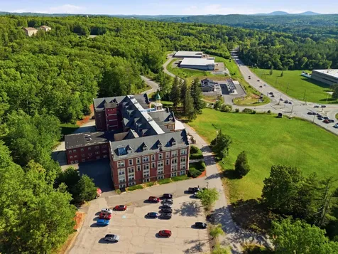 15 Mount Saint Mary's Way Hooksett NH 03106