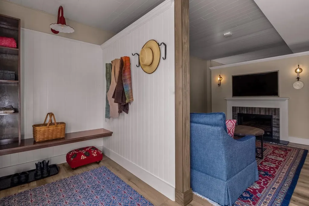 130B Depot Street Stowe VT 05672