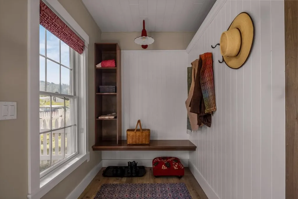 130B Depot Street Stowe VT 05672