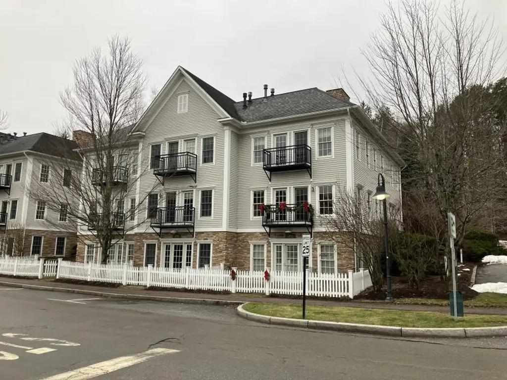 130B Depot Street Stowe VT 05672