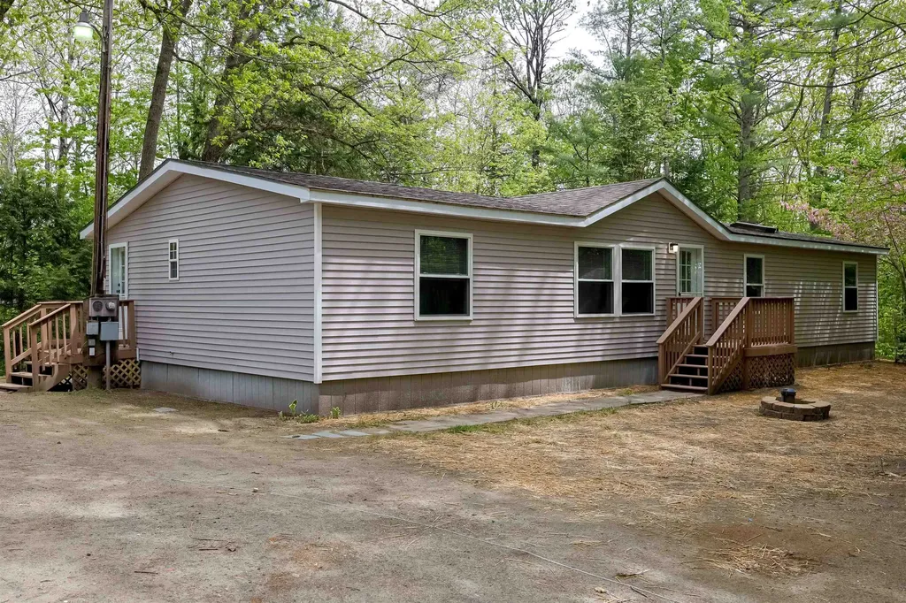 92 Moose Mountain Road Canaan NH 03741