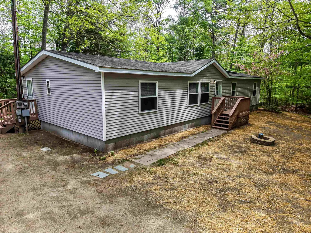 92 Moose Mountain Road Canaan NH 03741