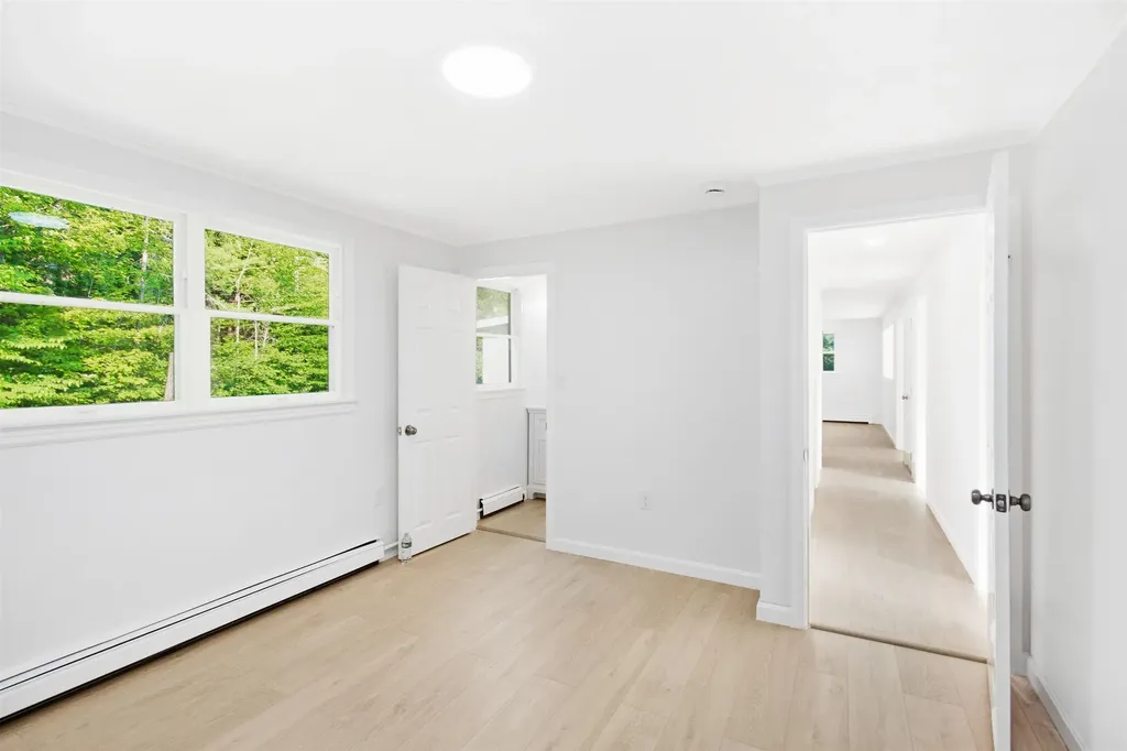 34 Hollings Drive Webster NH 03303