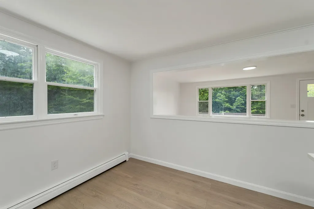 34 Hollings Road Webster NH 03303