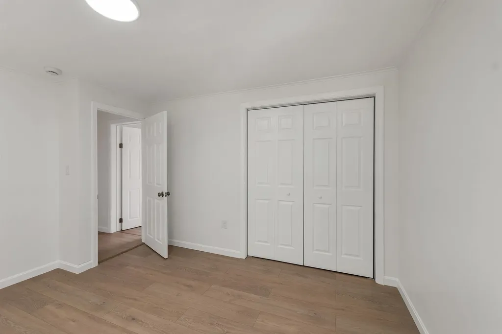 34 Hollings Road Webster NH 03303