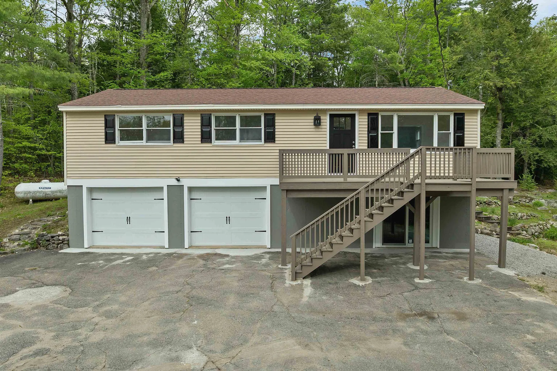 34 Hollings Road Webster NH 03303