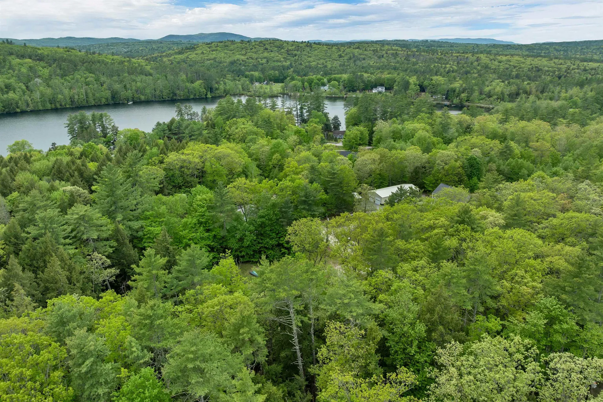 34 Hollings Road Webster NH 03303