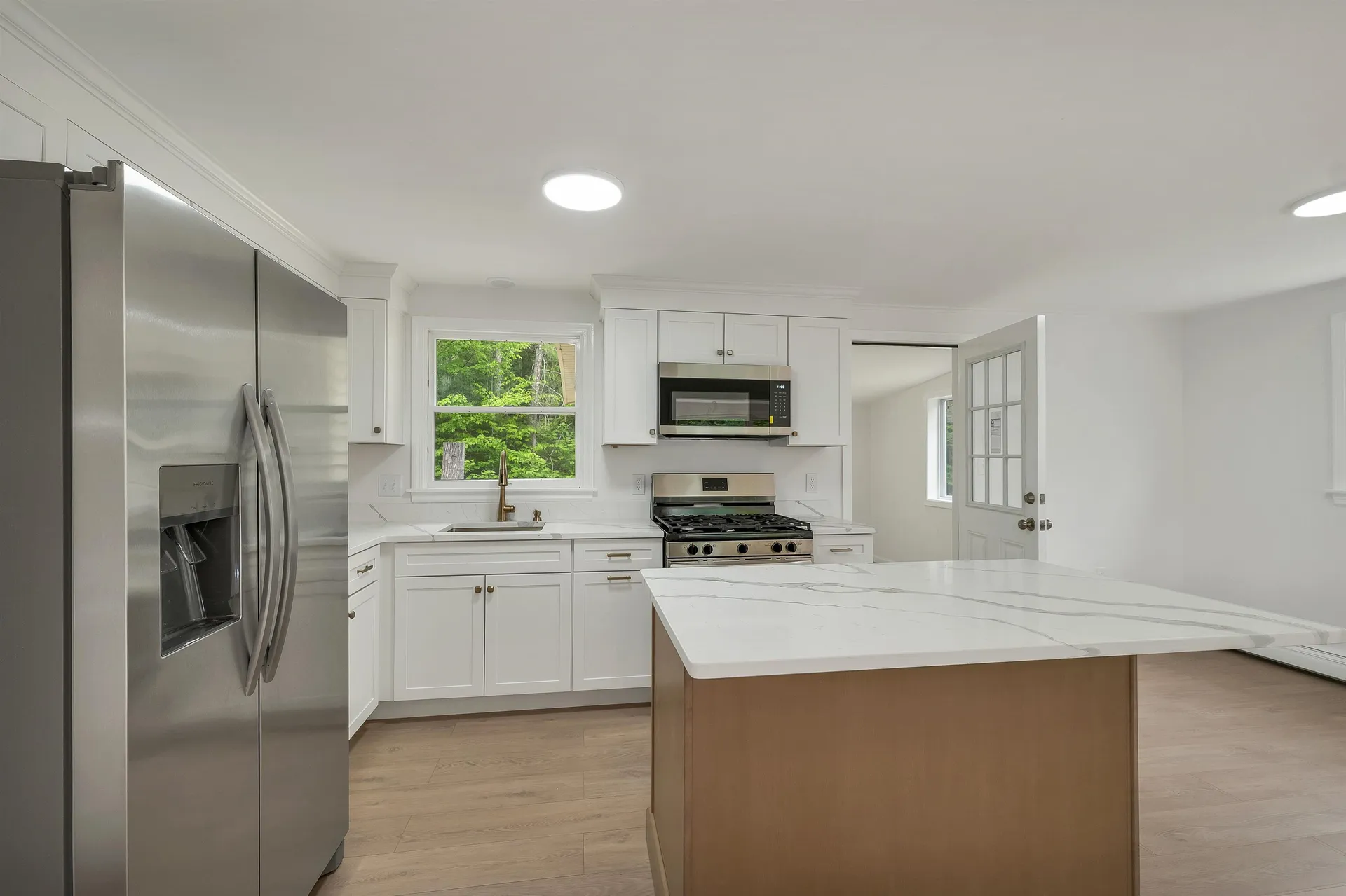 34 Hollings Road Webster NH 03303