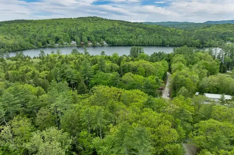 34 Hollings Road Webster NH 03303