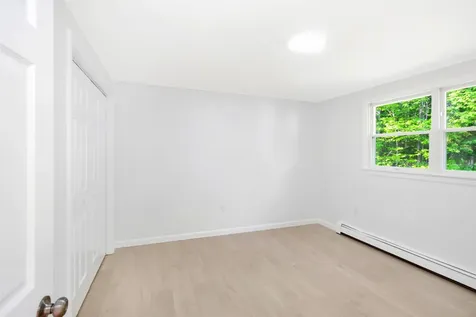 34 Hollings Drive Webster NH 03303