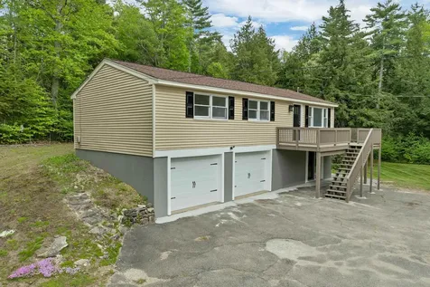 34 Hollings Road Webster NH 03303