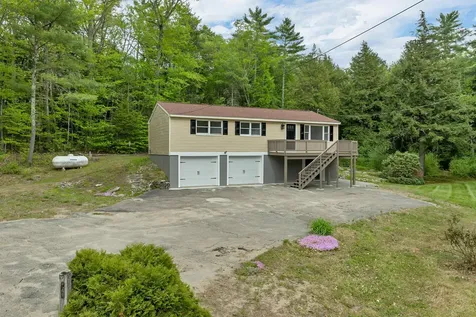 34 Hollings Road Webster NH 03303