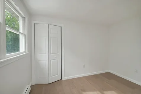 34 Hollings Road Webster NH 03303