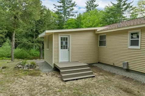 34 Hollings Road Webster NH 03303