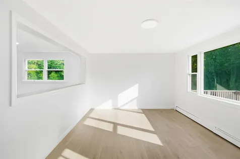 34 Hollings Drive Webster NH 03303