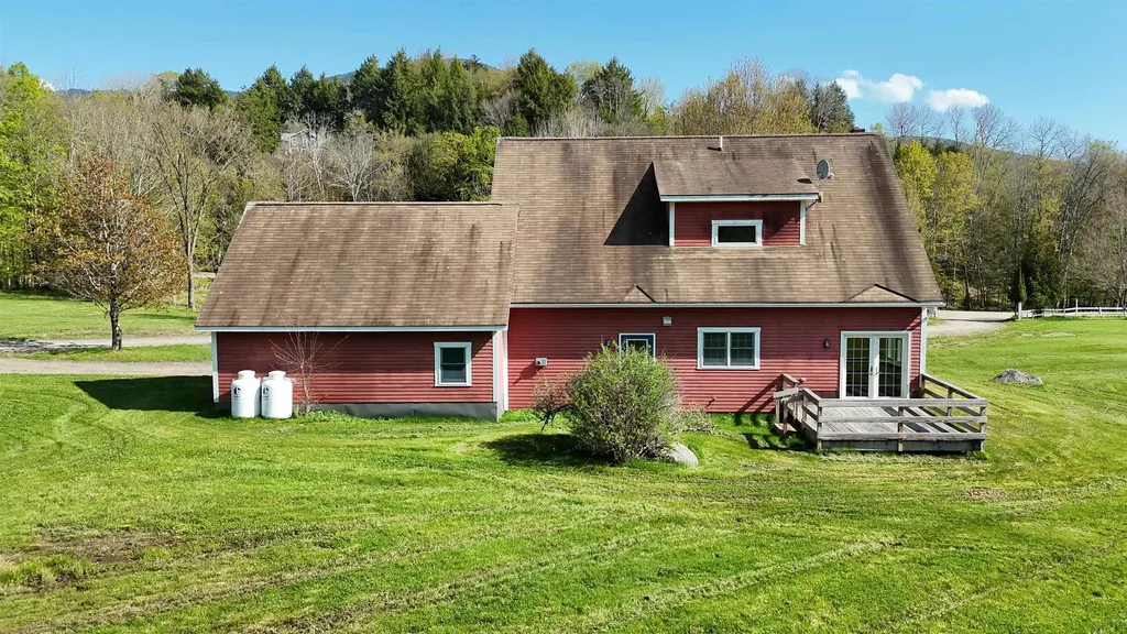 109 North Hollow Road Stowe VT 05672