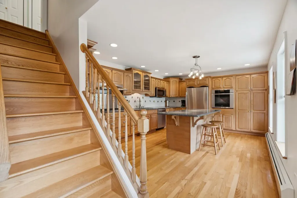 93 Belaski Road Windsor VT 05089
