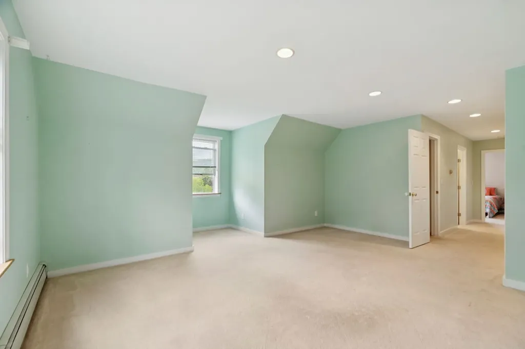 93 Belaski Road Windsor VT 05089