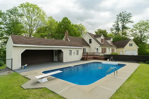 93 Belaski Road Windsor VT 05089