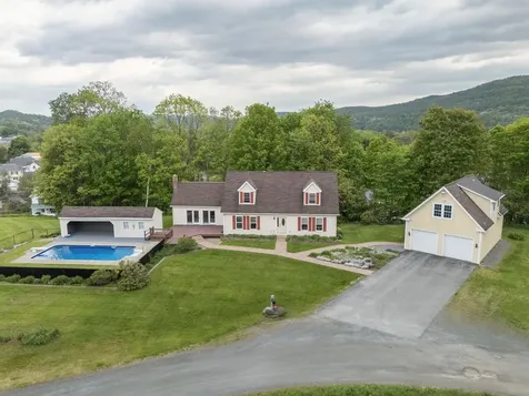 93 Belaski Road Windsor VT 05089