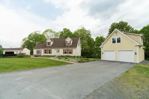 93 Belaski Road Windsor VT 05089