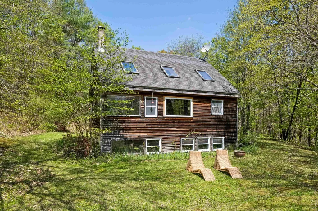 2150 Parker Road Vershire VT 05079