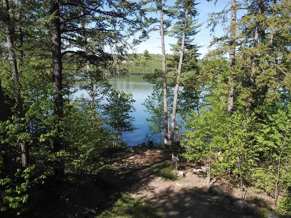 60 Pinnacle Park Road Meredith NH 03253