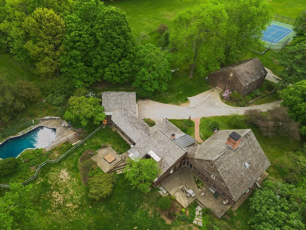 515 E Surry Road Surry NH 03431
