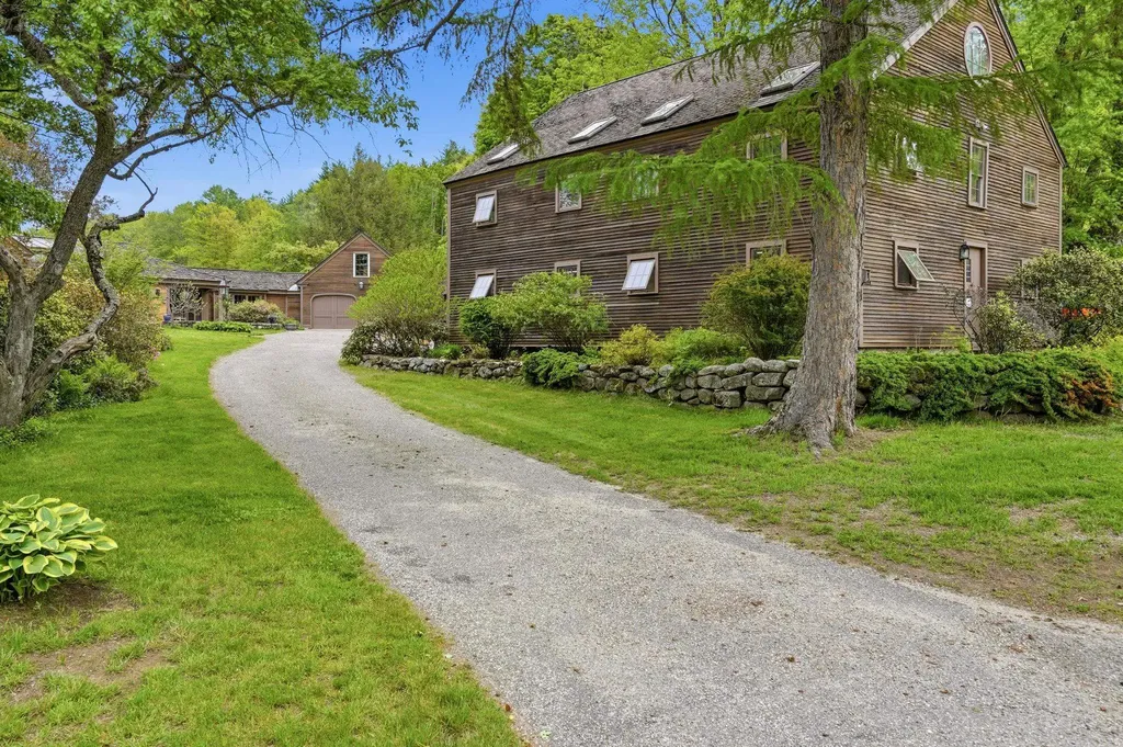 515 E Surry Road Surry NH 03431