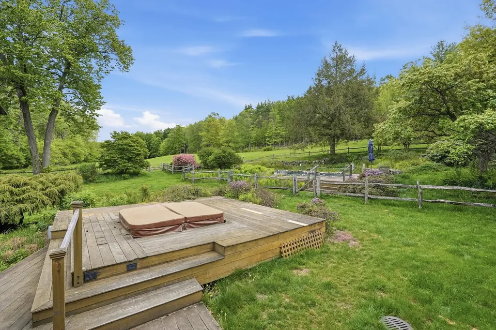 515 E Surry Road Surry NH 03431