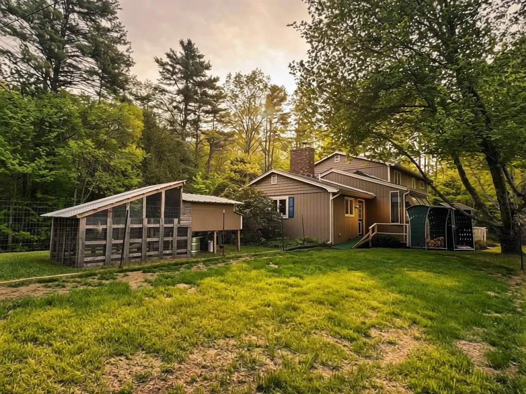 50 Cat Hole Road Claremont NH 03743