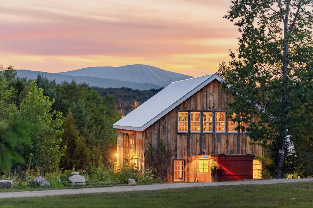 580 Cross Road Londonderry VT 05155