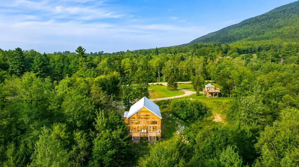 580 Cross Road Londonderry VT 05155