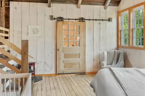 580 Cross Road Londonderry VT 05155